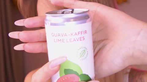 Snapshot of artease chatting on 12.19.25 Arti Next Streams - online show from 12.19.25