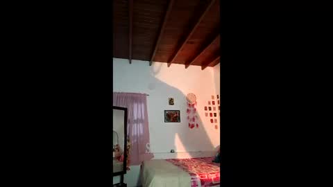 Julieta online show from 05.31.26