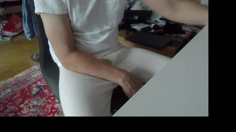 Snapshot of artesian99 chatting on 05.08.26 artesian99 online show from 05.08.26