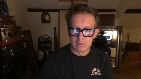 artisterotic online show from 11.03.25