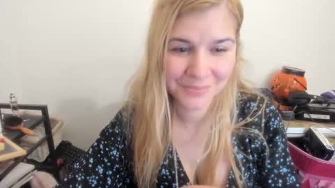 MIA online show from 04.21.26