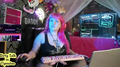ArtsyHeartsyy online show from 06.05.26