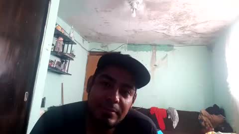 Snapshot of arturo_alvarado93 chatting on 10.06.25 the chosen one online show from 10.06.25