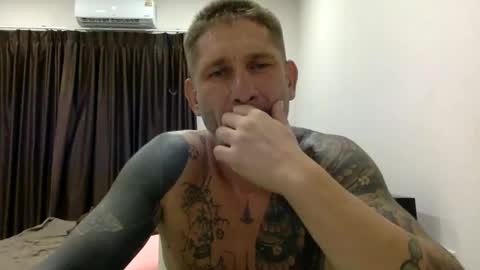 Lucash413 online show from 05.16.26