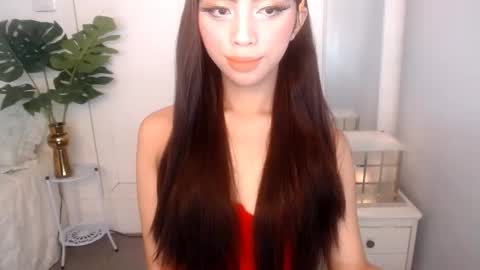 Snapshot of ary_99x chatting on 04.17.26 Ariella online show from 04.17.26