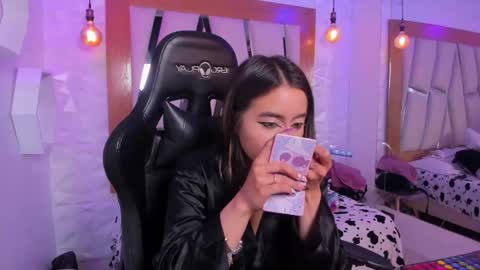 Ary Cooper online show from 10.29.25