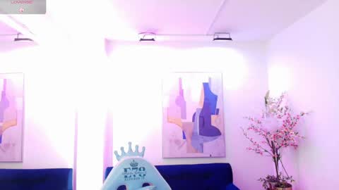 Snapshot of ary_gala chatting on 04.17.26 ARY. online show from 04.17.26