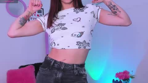 Snapshot of aryane_art_ chatting on 09.12.25 carol online show from 09.12.25