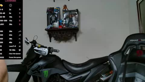 ash_wingrant online show from 09.11.25