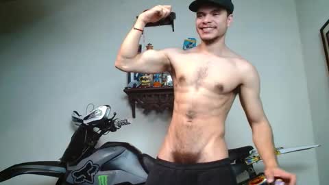 ash_wingrant online show from 10.17.25