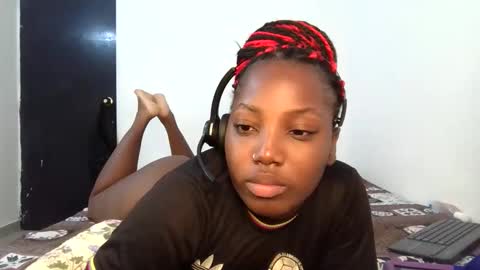 Snapshot of ashaichious chatting on 03.12.26 Ebonie Rose online show from 03.12.26