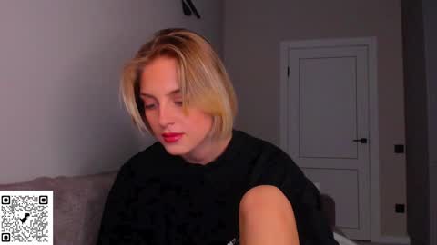 Snapshot of ashbunny_ chatting on 01.11.25 your pretty Ashley online show from 01.11.25