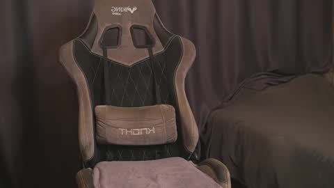 Jerk Machine online show from 02.02.26