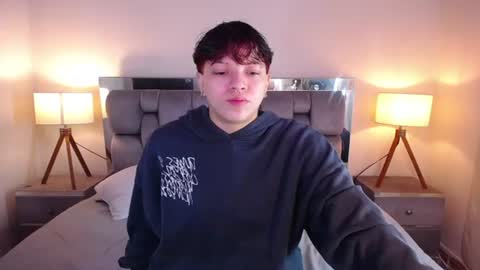 asher_addams__ online show from 07.04.26