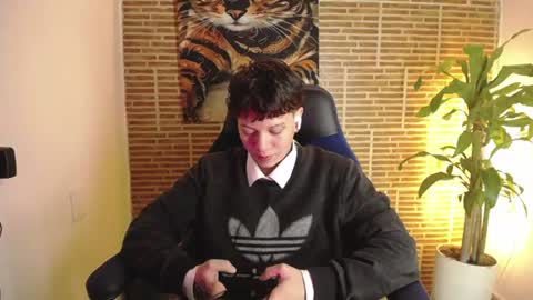 asher_addams__ online show from 07.18.26