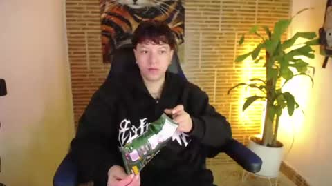 asher_addams__ online show from 07.25.26