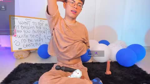 Asher online show from 05.04.26