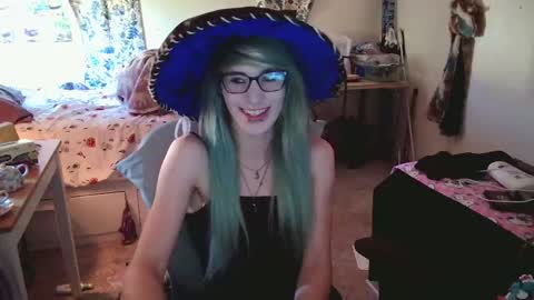 Snapshot of ashethegengar chatting on 09.30.25 Ashley Scarlett online show from 09.30.25