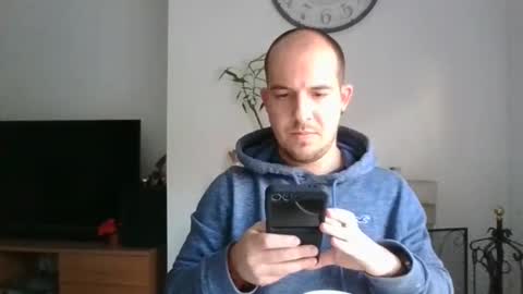 Snapshot of ashiat chatting on 12.10.24 ashiat online show from 12.10.24