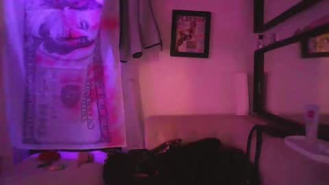 Snapshot of ashl33mackenzi3 chatting on 03.22.26 Ashl33mackenzi3 online show from 03.22.26