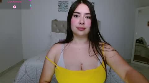 Snapshot of ashley33_ chatting on 09.12.25 Ashley online show from 09.12.25