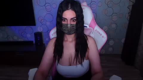   Yasmina   online show from 07.27.26