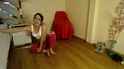 Snapshot of ashley_addams chatting on 09.24.25 Ashley Addams online show from 09.24.25