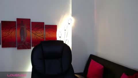 Snapshot of ashley_amoret94 chatting on 09.14.25 ashley_amoret94 online show from 09.14.25