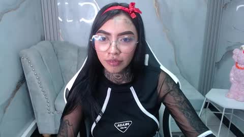 ashley_blum_v online show from 09.25.25