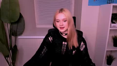 Snapshot of ashley_burke chatting on 07.21.26 Ashley online show from 07.21.26