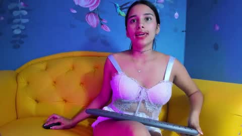 Snapshot of ashley_fresita chatting on 01.18.25 ASHLEY online show from 01.18.25