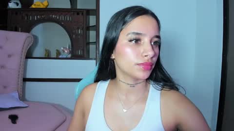 Snapshot of ashley_fresita chatting on 02.09.25 ASHLEY online show from 02.09.25