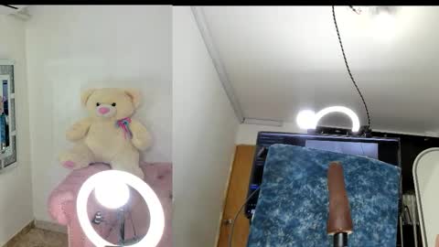 Snapshot of ashley_jonnes_ chatting on 02.10.26 ASHLEY online show from 02.10.26