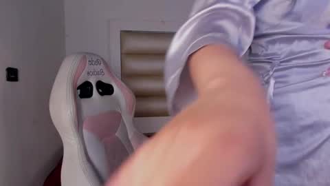 Snapshot of ashley_js chatting on 09.16.25 ashley_js online show from 09.16.25