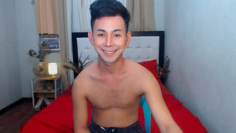 Snapshot of ashley_slutty chatting on 12.16.24 ashley online show from 12.16.24