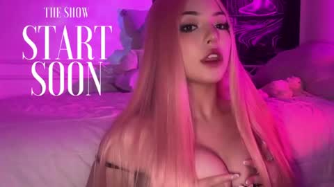Snapshot of ashleycat9 chatting on 06.17.26 Ashlee Boox online show from 06.17.26