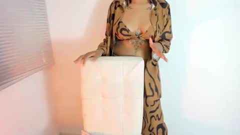 Ashley  online show from 01.10.26