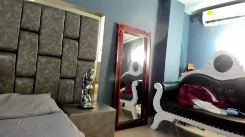 ASHLEY  My schedule 600 - 1400 GMT -5 online show from 03.19.26