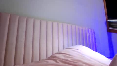 ashleymaddyyyy647935 online show from 04.27.26