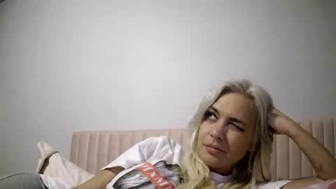 ashleymaddyyyy647935 online show from 07.18.26