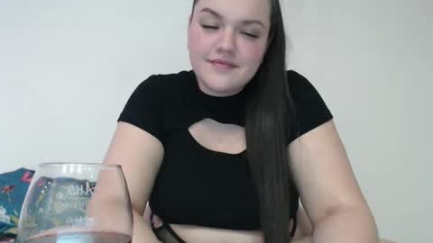 Snapshot of ashleyrosee_ chatting on 01.11.25 Anite online show from 01.11.25