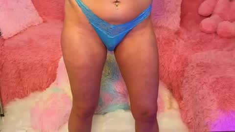 Snapshot of ashleyshyne69 chatting on 12.22.24 Ashley online show from 12.22.24