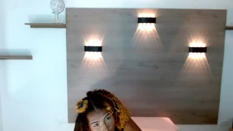 ashleysofiathenison online show from 07.18.26