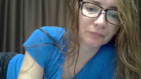 Snapshot of ashleyspice chatting on 12.10.24 Ashley online show from 12.10.24