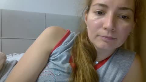 Snapshot of ashleyspice chatting on 09.26.25 Ashley online show from 09.26.25