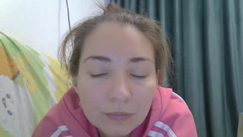 Snapshot of ashleyspice chatting on 10.19.25 Ashley online show from 10.19.25
