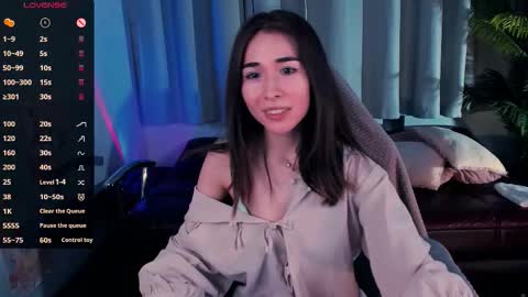 Ashley online show from 11.25.25