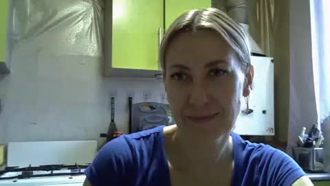 Snapshot of ashleyxhoney chatting on 09.27.25 AshleyXHoney online show from 09.27.25