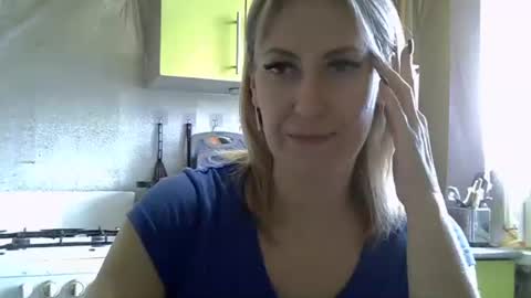 Snapshot of ashleyxhoney chatting on 10.02.25 AshleyXHoney online show from 10.02.25