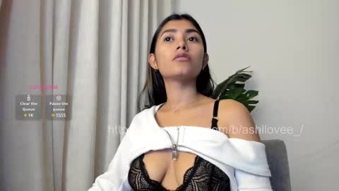 Snapshot of ashllovee_ chatting on 02.20.25 ashllovee online show from 02.20.25